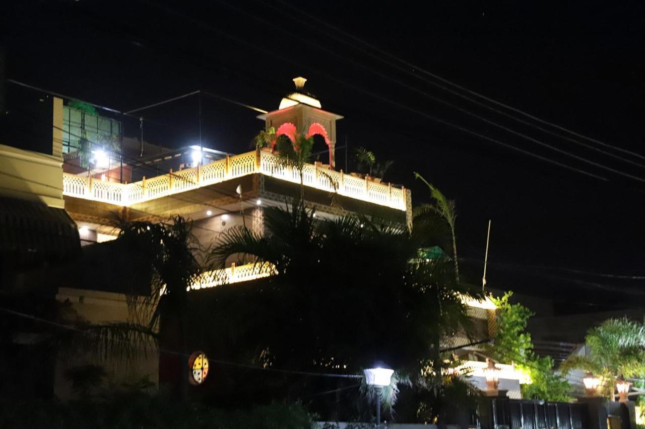 Hotel Ganesha Palace Amritsar Exterior foto